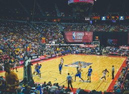 九游体育官网_海港队主场更名风波，官方澄清上汽-沙特愿景竞技场传闻为乌龙